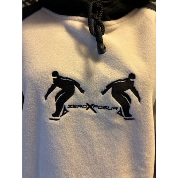 ZEROXPOSUR XTREME Hoodie Sz XL Black/Beige Snowboarders on front NWT - Picture 2 of 5